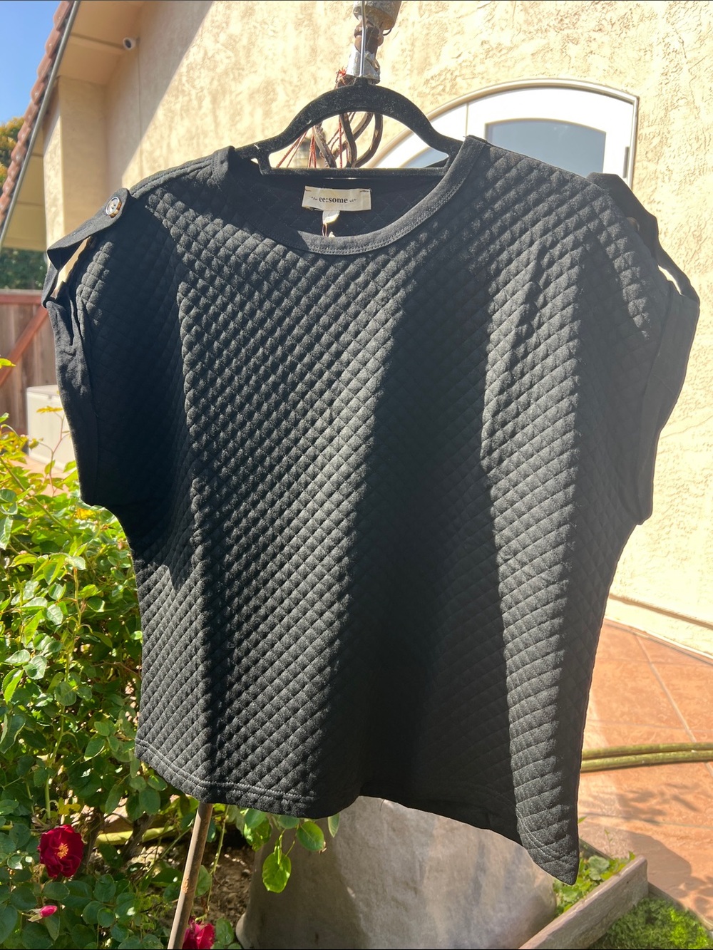 Everyday Quilted Black Short-Sleeve Top